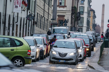 In Europa immatricolazioni auto in calo del 2% a novembre