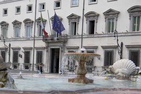 Una veduta di Palazzo Chigi, in una foto d'archivio