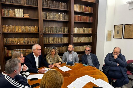 conferenza stampa di Carlo Costantini su verifiche sulle elezioni al Comune di Pescara