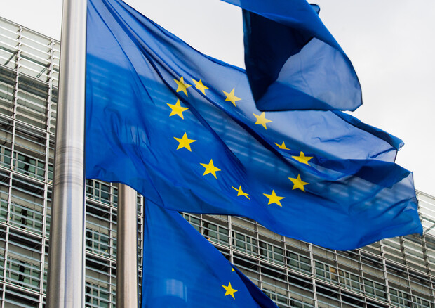 EU flag bandiera europea berlaymont europa ue - fonte: EC (ANSA)