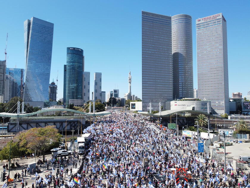 Anti government protest in Tel Aviv © ANSA/EPA