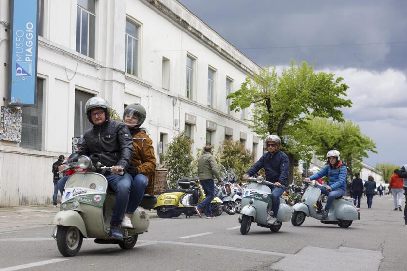 Vespa world days 2024 a Pontedera