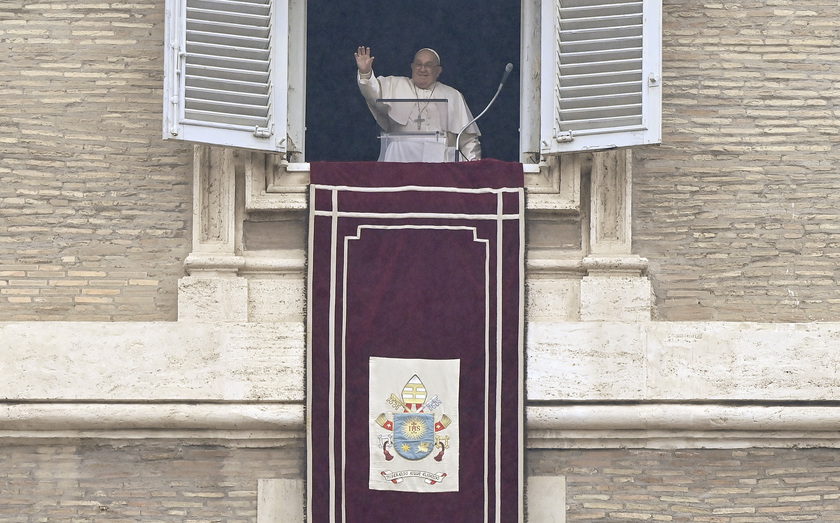 ++ Il Papa, basta colpire civili, rispettate i diritti umani ++