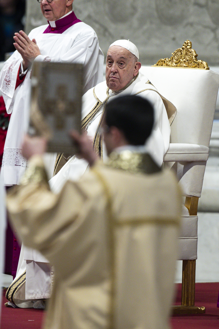 Il Papa, il sogno di Dio è vedere l'umanità in pace