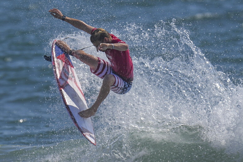 Surf Kolohe Andino from the USA surfs during Men 's Round 1 of the Surfing events of the Tokyo 2020 - RIPRODUZIONE RISERVATA